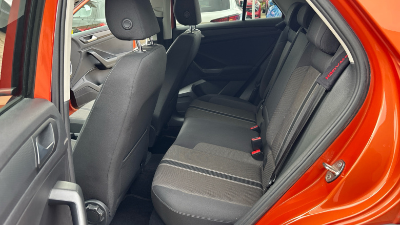 Volkswagen T-Roc 1.5 TSI EVO Design 5dr Petrol Hatchback